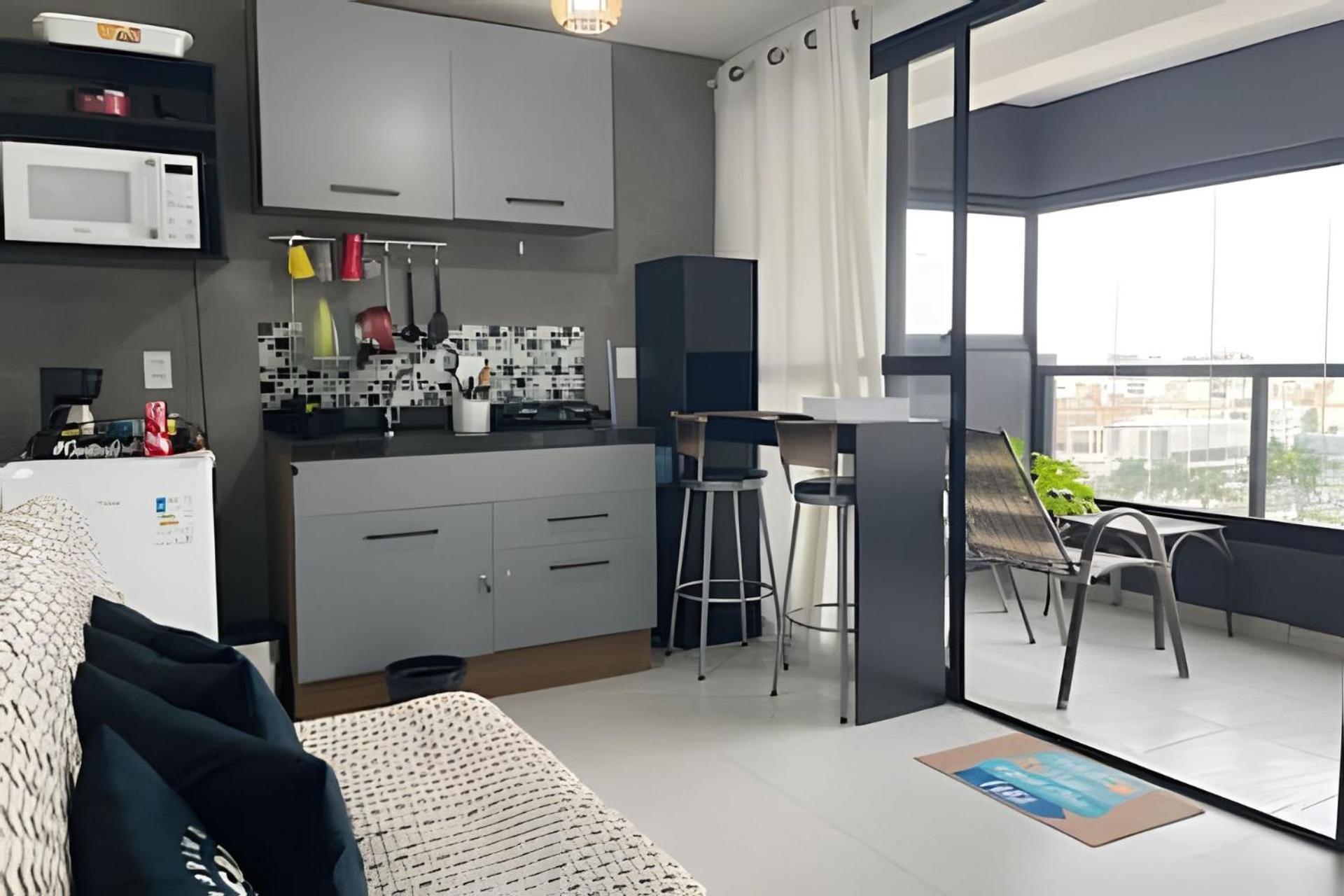A 400m Da Enseada Apartamento